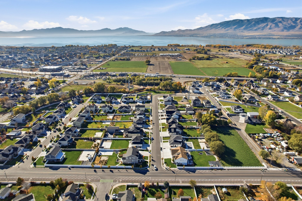 1351 W 700 S Lehi, UT 84043