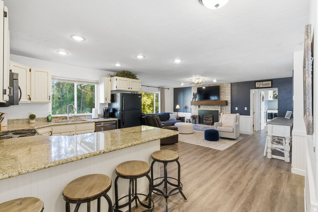 1351 W 700 S Lehi, UT 84043