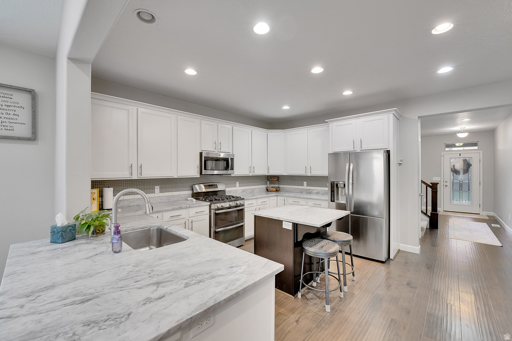 10338 S VENENZIA WAY South Jordan, UT 84095