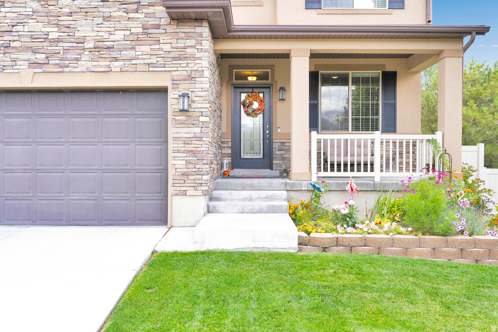 10338 S VENENZIA WAY South Jordan, UT 84095