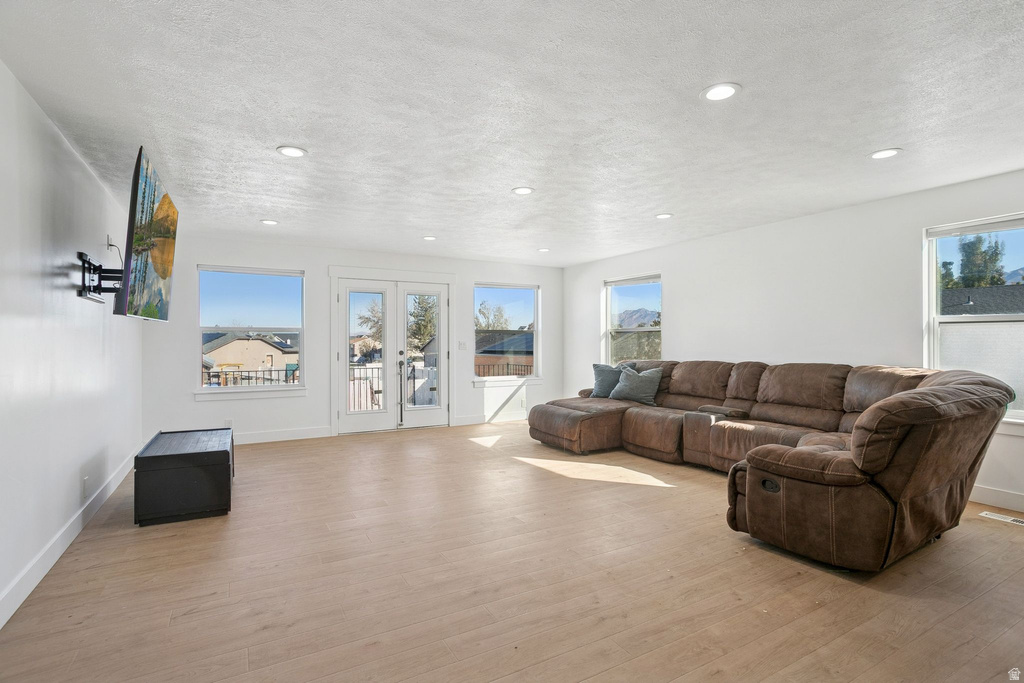 2048 W 12920 S Riverton, UT 84065