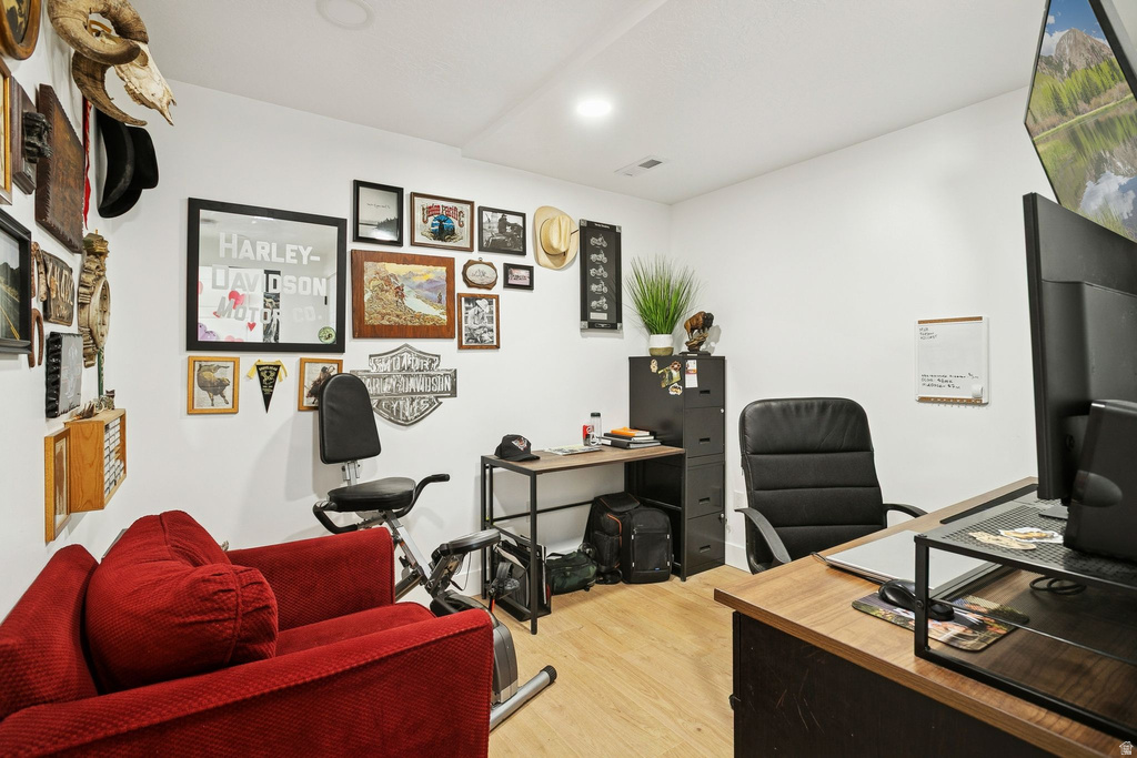 2048 W 12920 S Riverton, UT 84065