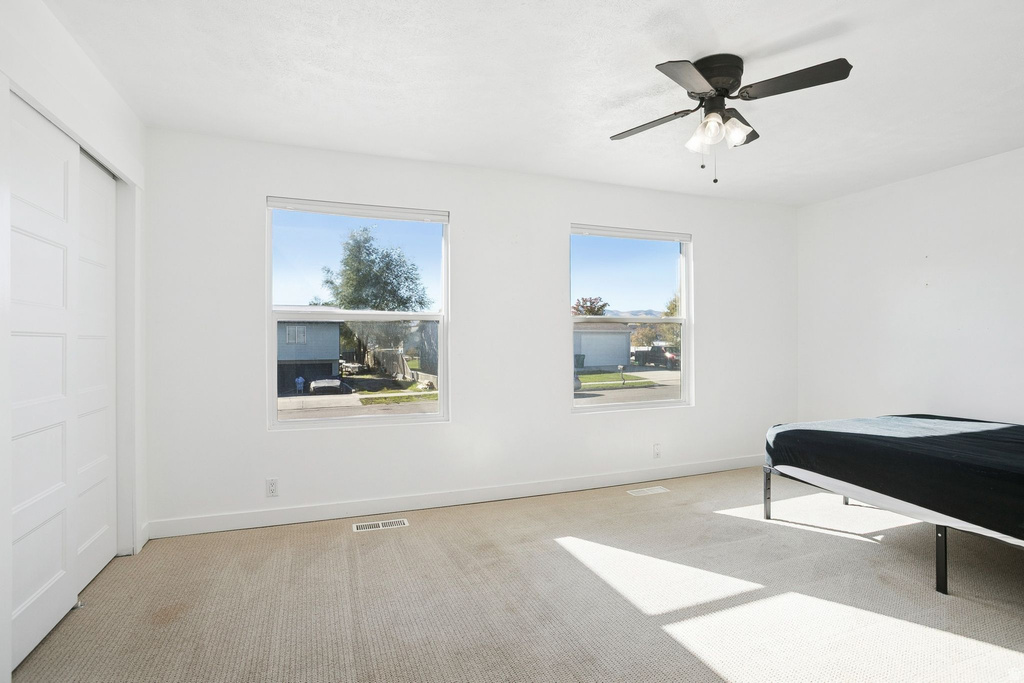 2048 W 12920 S Riverton, UT 84065