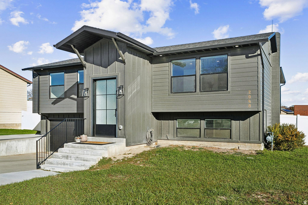 2048 W 12920 S Riverton, UT 84065