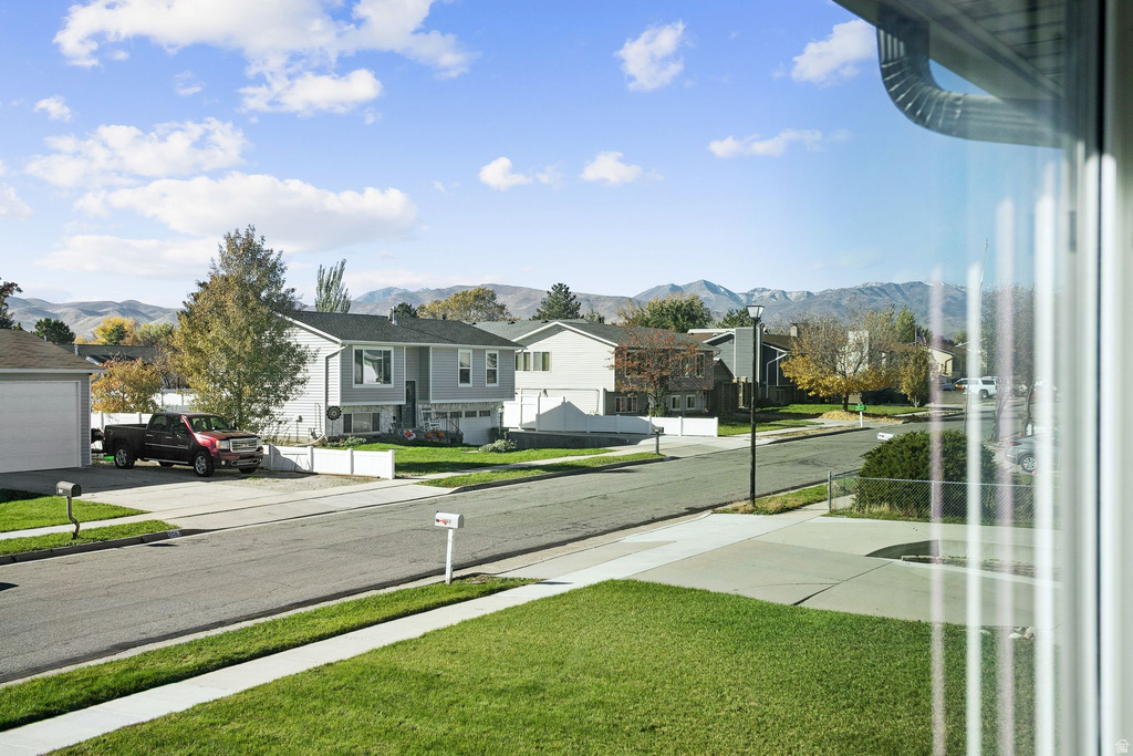 2048 W 12920 S Riverton, UT 84065