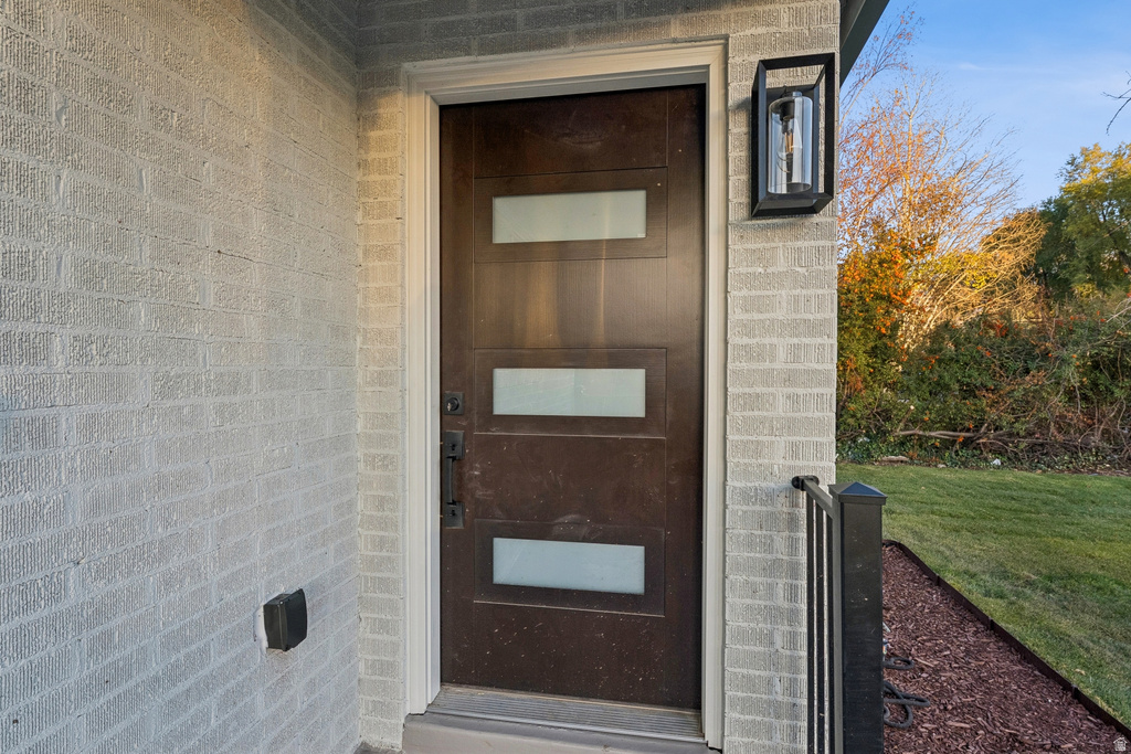 1037 E MILLCREEK WAY Millcreek, UT 84106