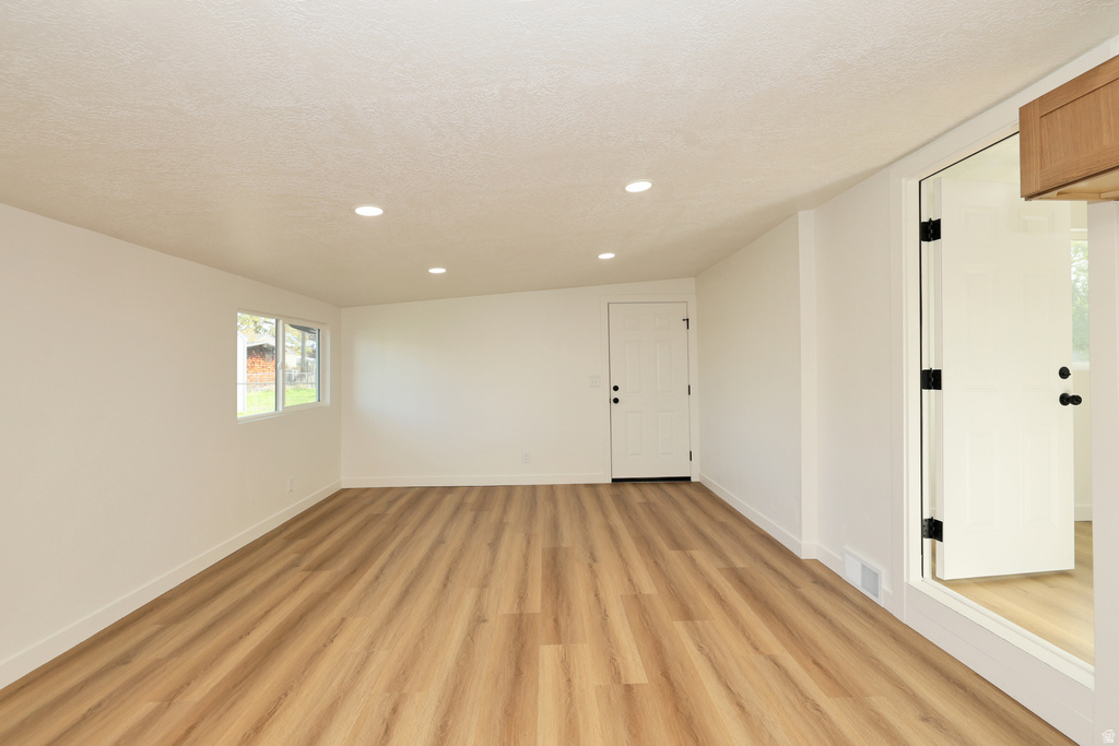 2999 S 2910 W West Valley City, UT 84119