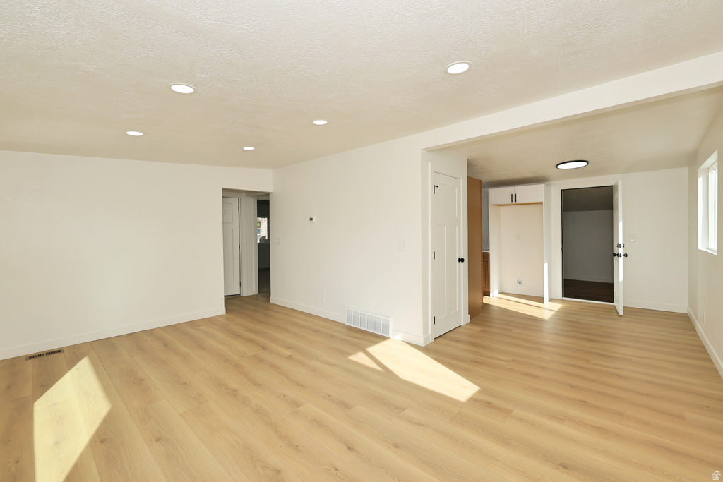 2999 S 2910 W West Valley City, UT 84119