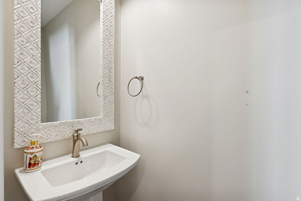 1944 KERRYBROOK DR Kaysville, UT 84037