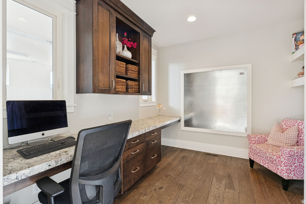 1944 KERRYBROOK DR Kaysville, UT 84037