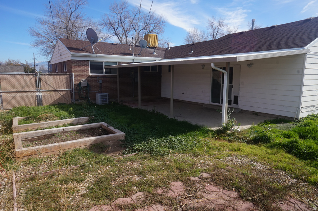 3342 S LYNNBROOK DR Magna, UT 84044