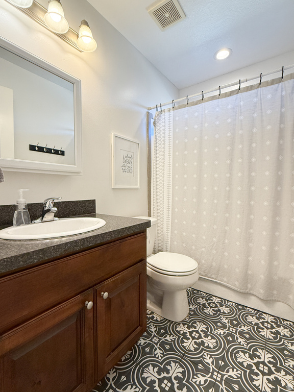 2504 W 1725 S West Haven, UT 84401