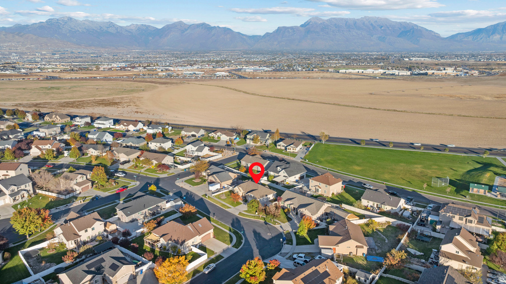 822 N JOSHUA DR Saratoga Springs, UT 84045