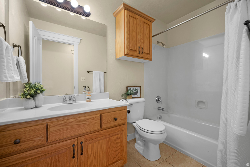 822 N JOSHUA DR Saratoga Springs, UT 84045