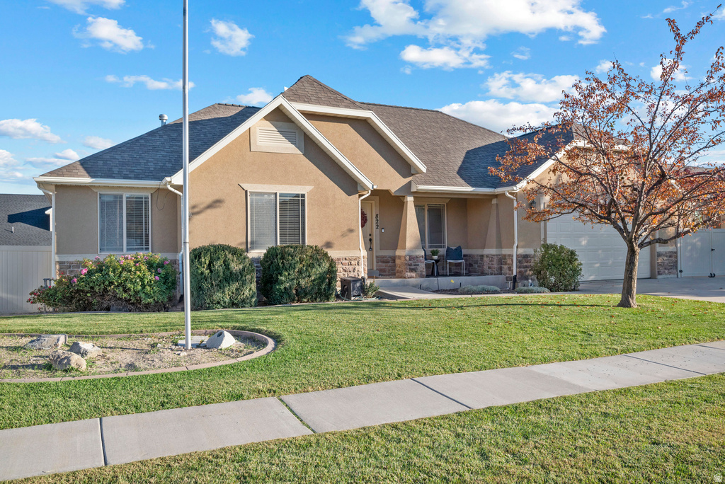 822 N JOSHUA DR Saratoga Springs, UT 84045