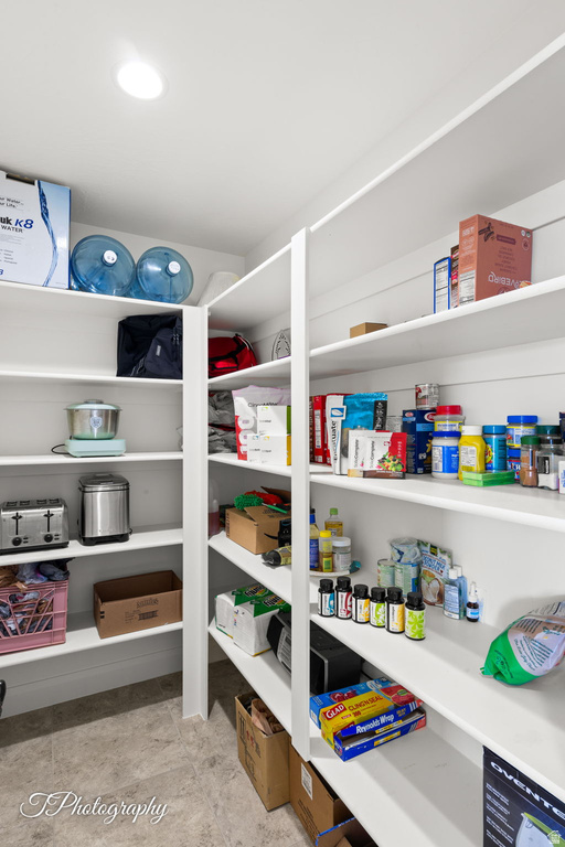 498 E TODD PL Washington, UT 84780