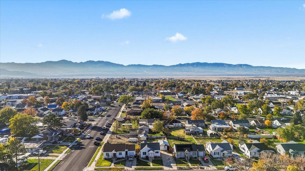 413 N PARKWAY AVE Tooele, UT 84074