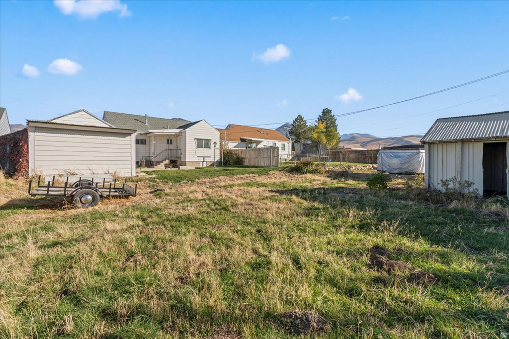 413 N PARKWAY AVE Tooele, UT 84074