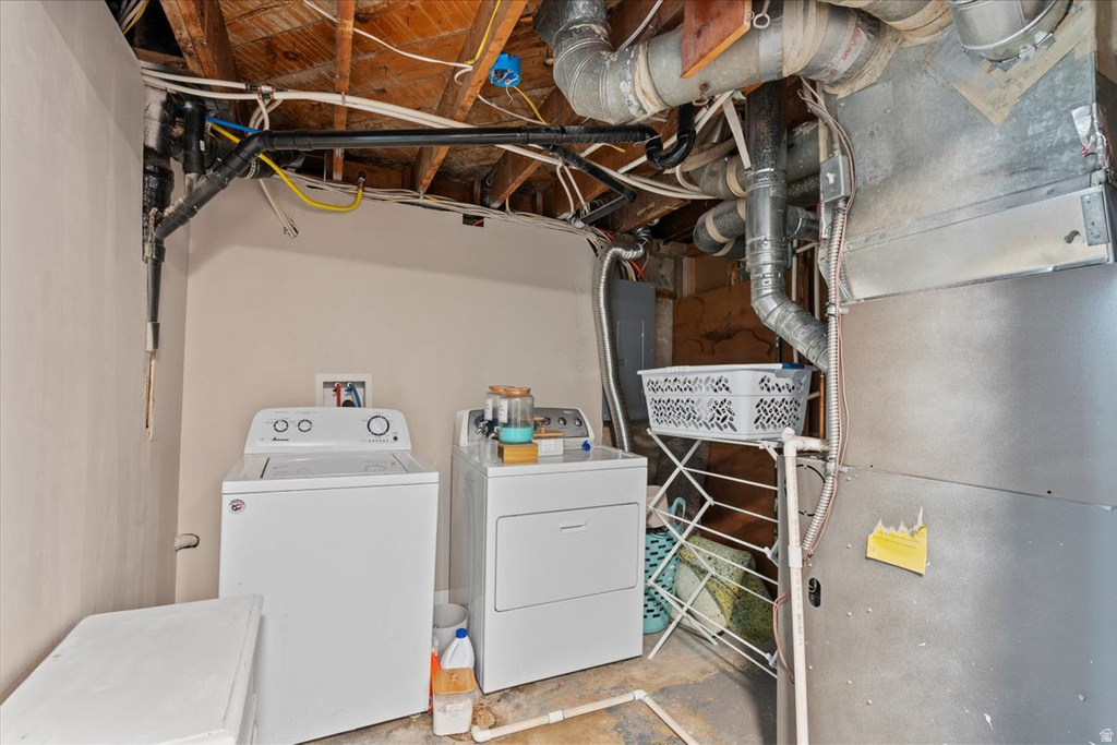 413 N PARKWAY AVE Tooele, UT 84074