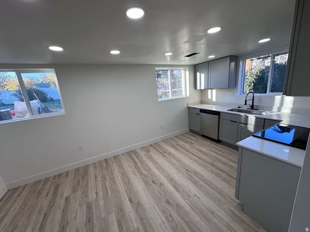 2171 W KIRKHAM WAY Taylorsville, UT 84129