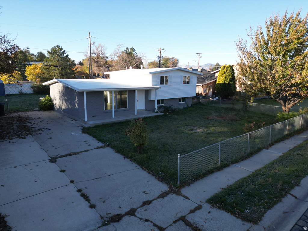 2171 W KIRKHAM WAY Taylorsville, UT 84129