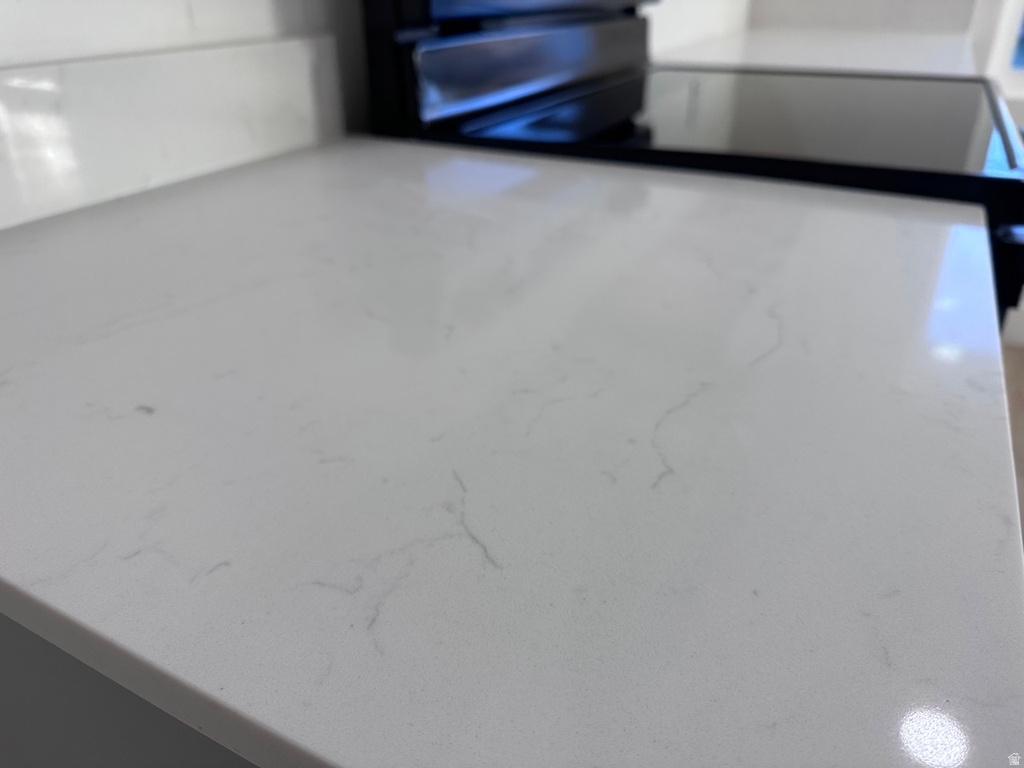 2171 W KIRKHAM WAY Taylorsville, UT 84129