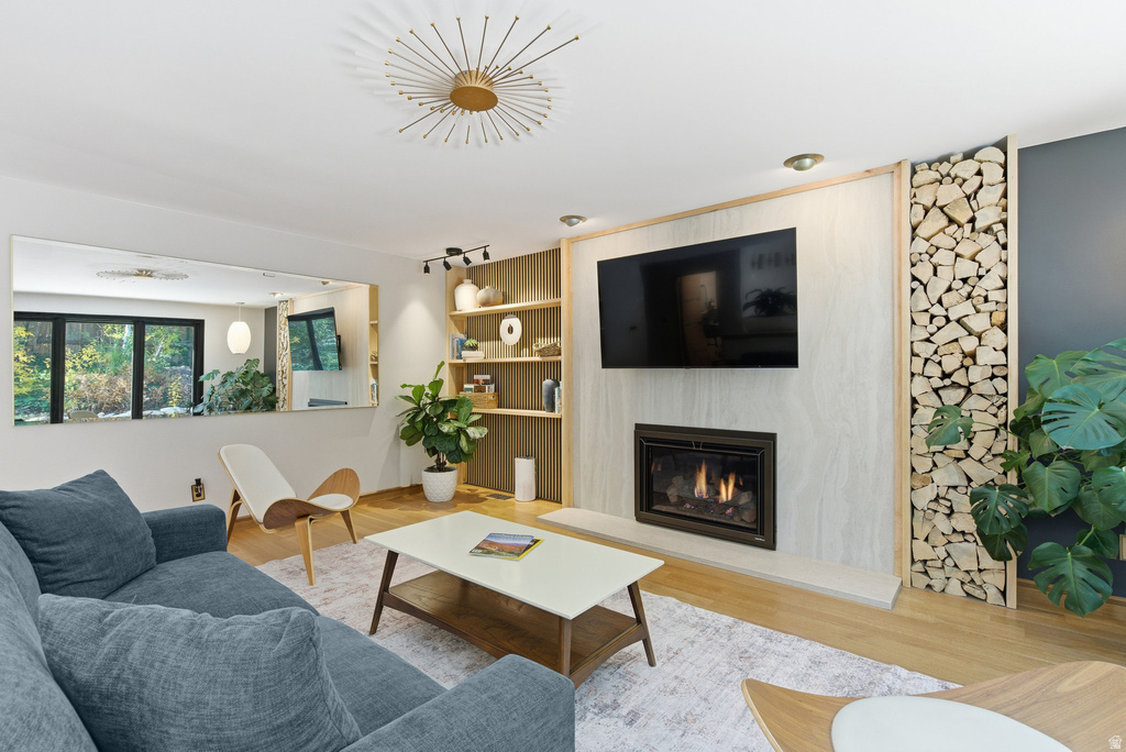 Photo 23 for MLS #2120786 at 3936 E Viewcrest Dr