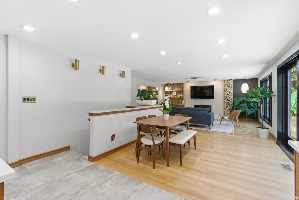 Photo 17 for MLS #2120786 at 3936 E Viewcrest Dr