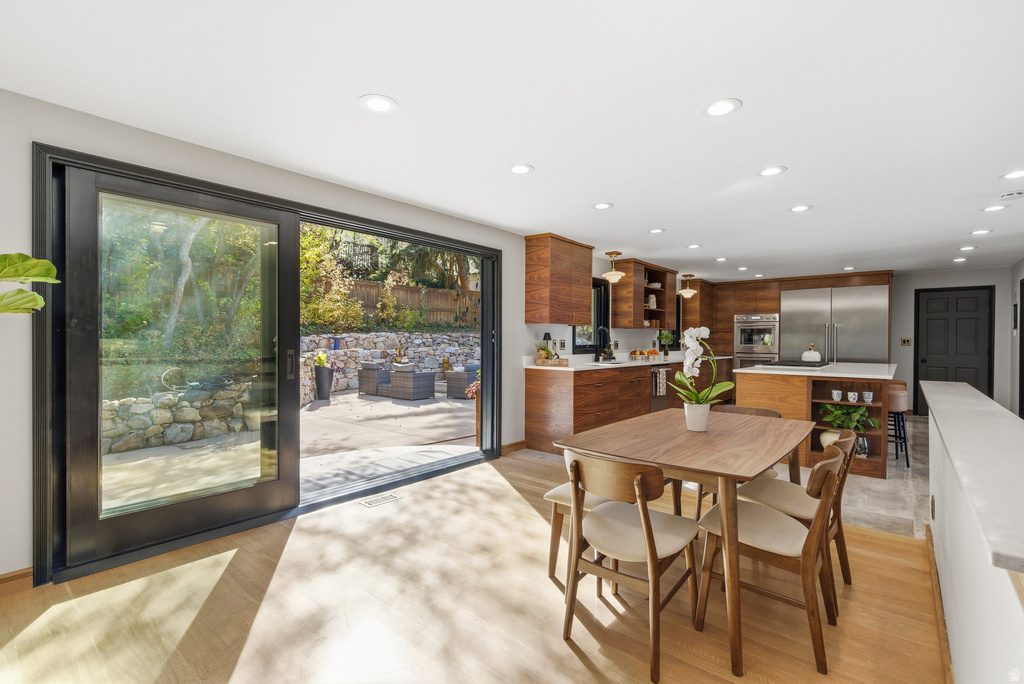 Photo 19 for MLS #2120786 at 3936 E Viewcrest Dr