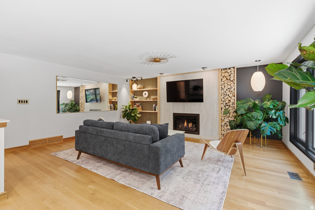 Photo 22 for MLS #2120786 at 3936 E Viewcrest Dr