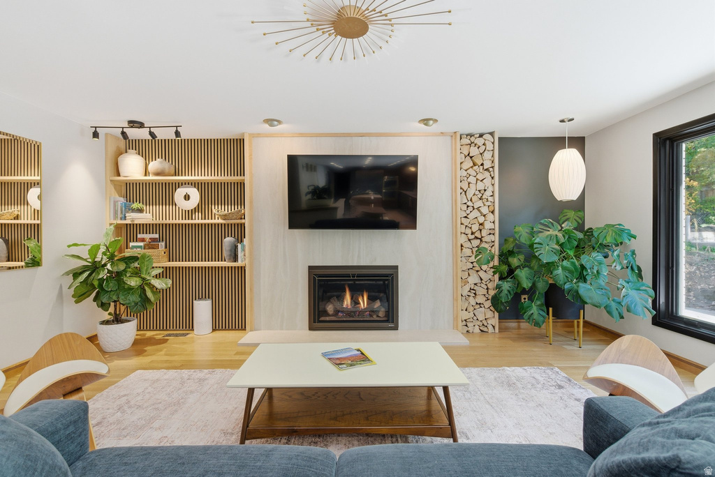 Photo 24 for MLS #2120786 at 3936 E Viewcrest Dr