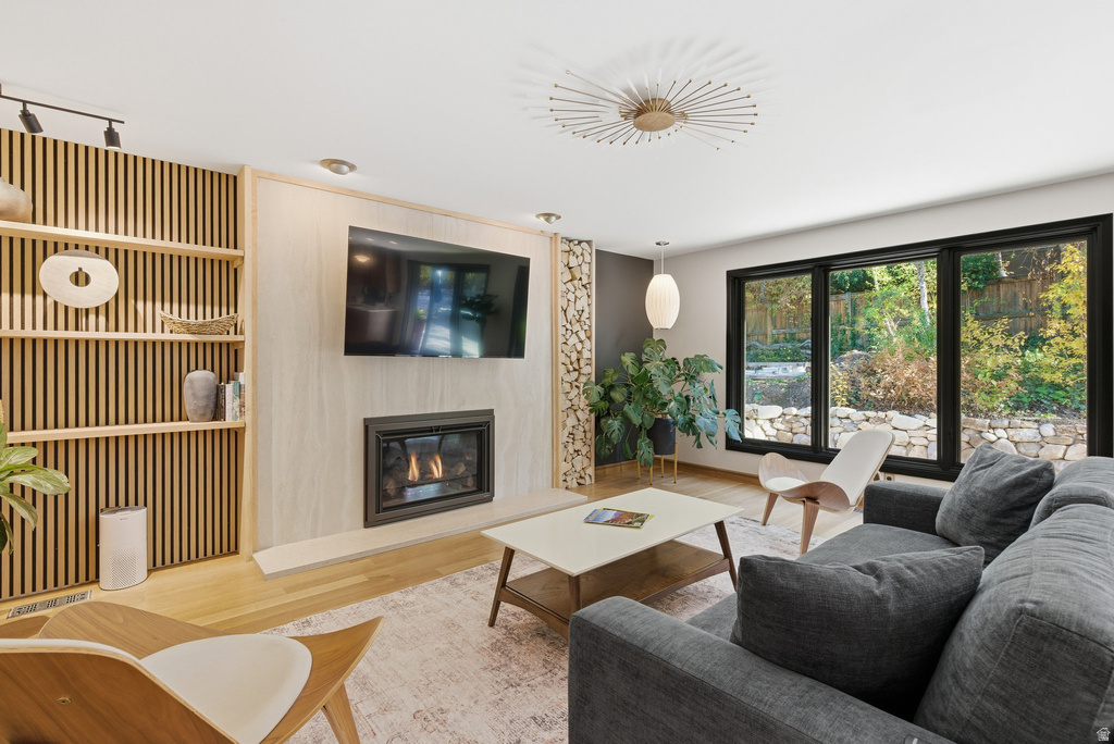 Photo 27 for MLS #2120786 at 3936 E Viewcrest Dr