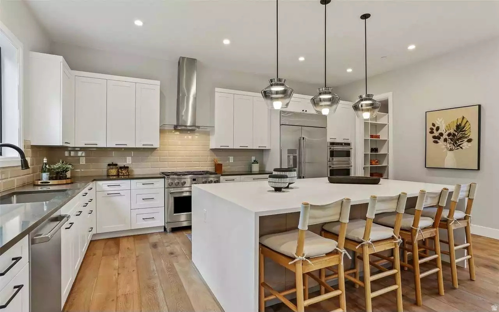 242 W 400 S Mt Pleasant, UT 84647