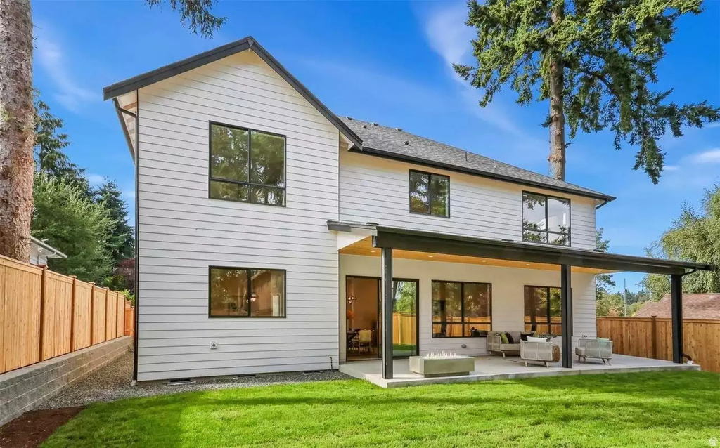 242 W 400 S Mt Pleasant, UT 84647