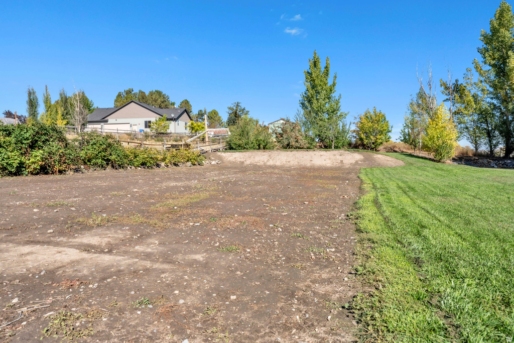 550 N 200 E Wellsville, UT 84339