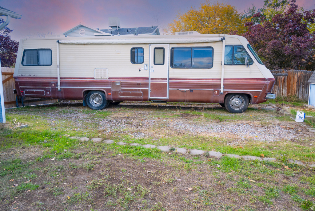 5466 W TICKLEGRASS RD West Jordan, UT 84084