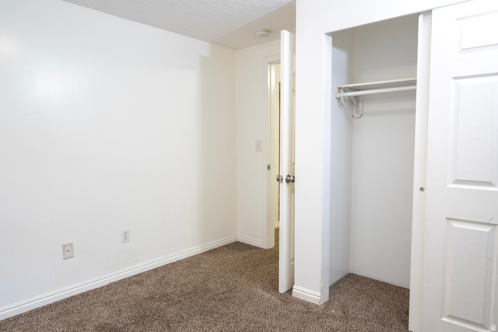 5466 W TICKLEGRASS RD West Jordan, UT 84084