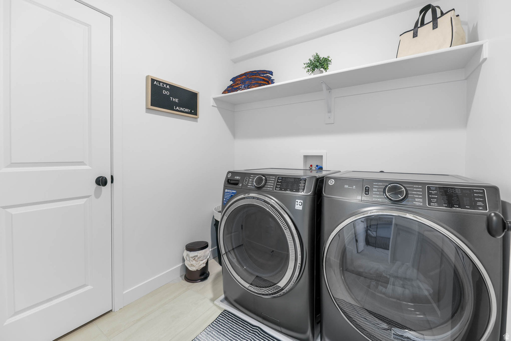 12007 S MOOSE FLAT WAY Herriman, UT 84096