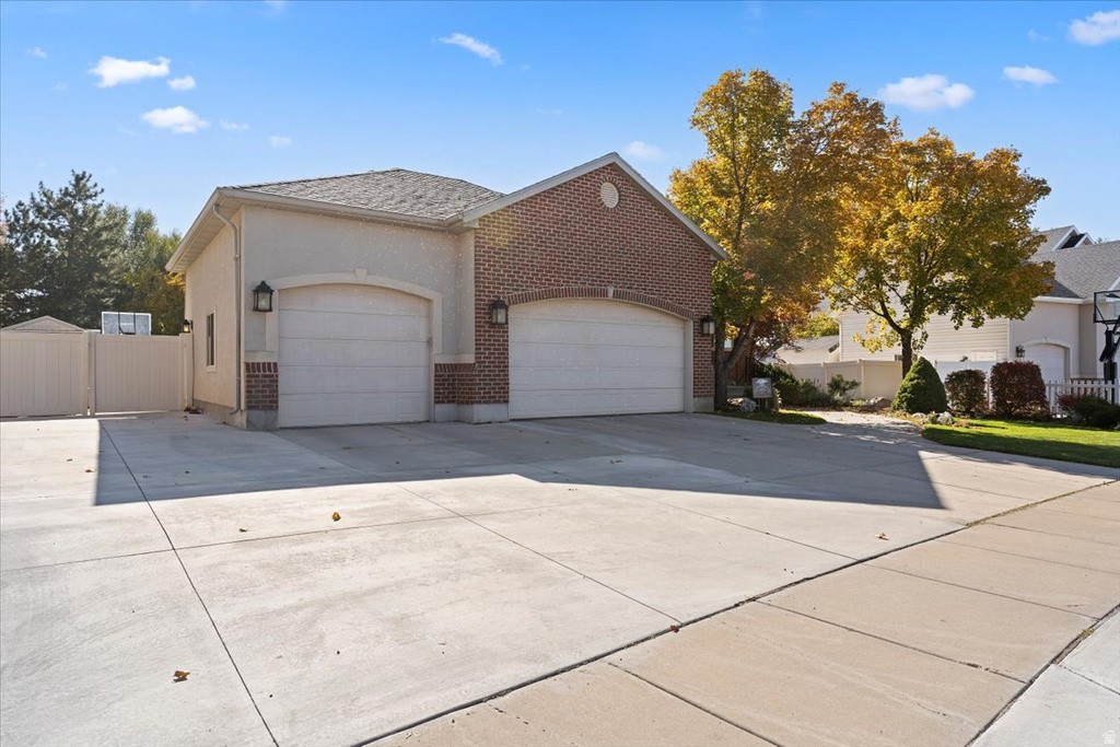 455 W 2025 N Centerville, UT 84014