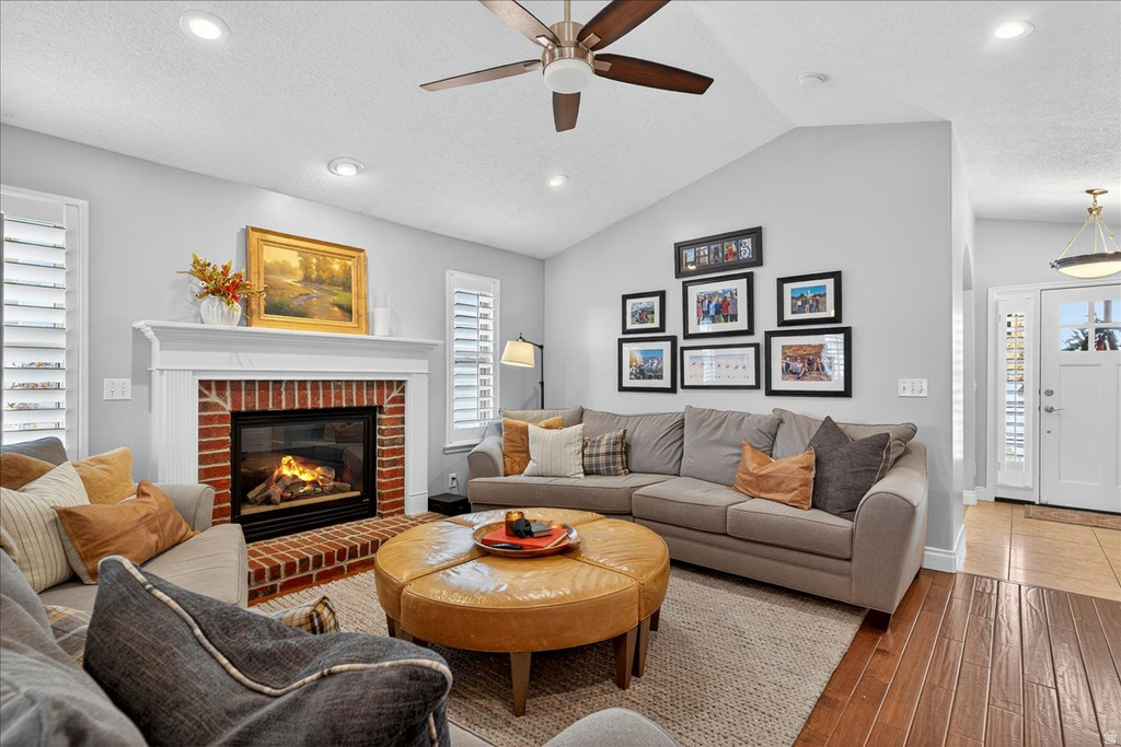 455 W 2025 N Centerville, UT 84014