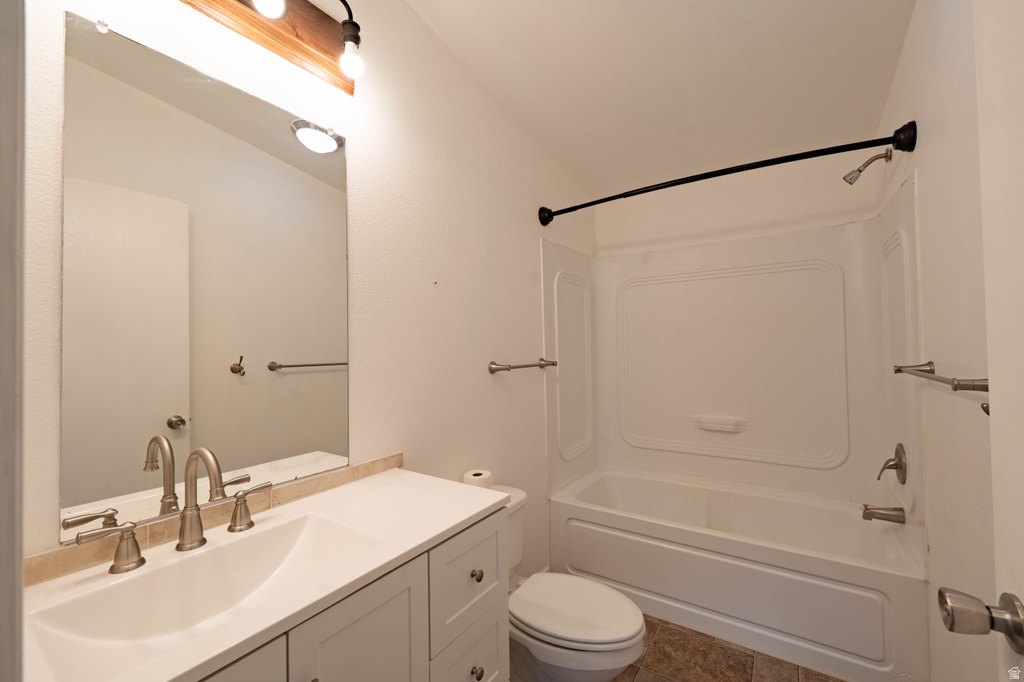 216 S 100 W Laketown, UT 84038