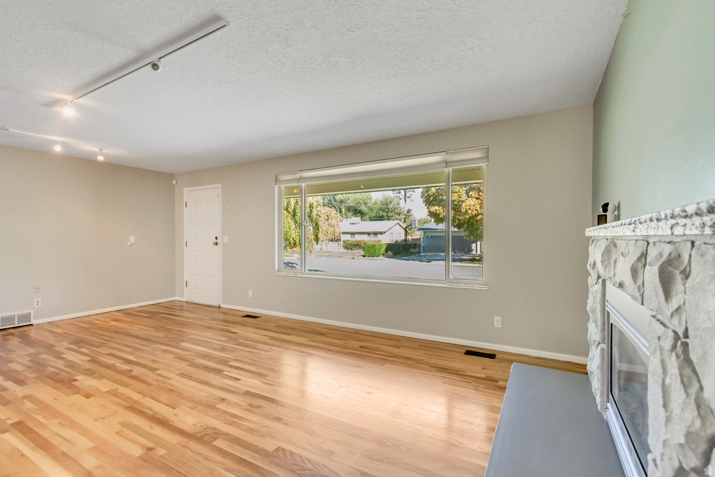 112 E 7420 S Midvale, UT 84047