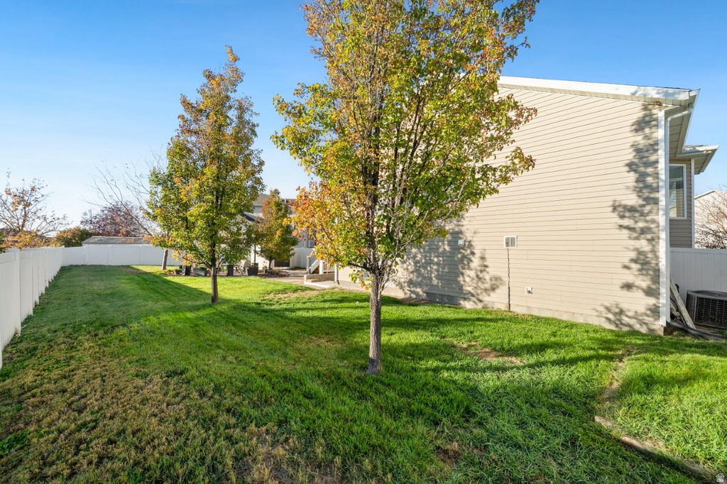 851 S 3525 W Syracuse, UT 84075