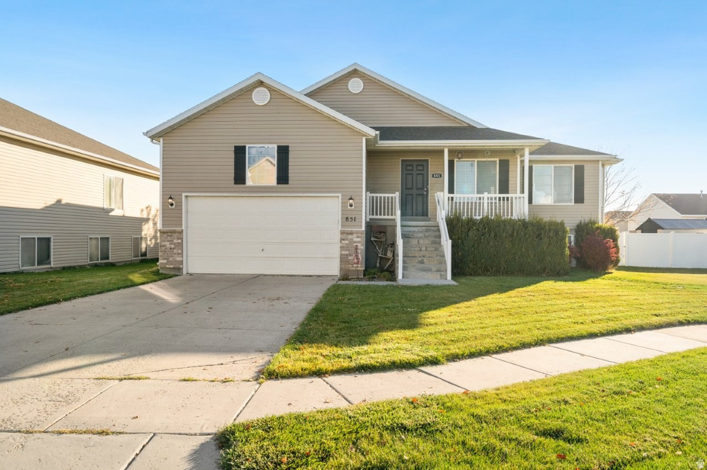 851 S 3525 W Syracuse, UT 84075