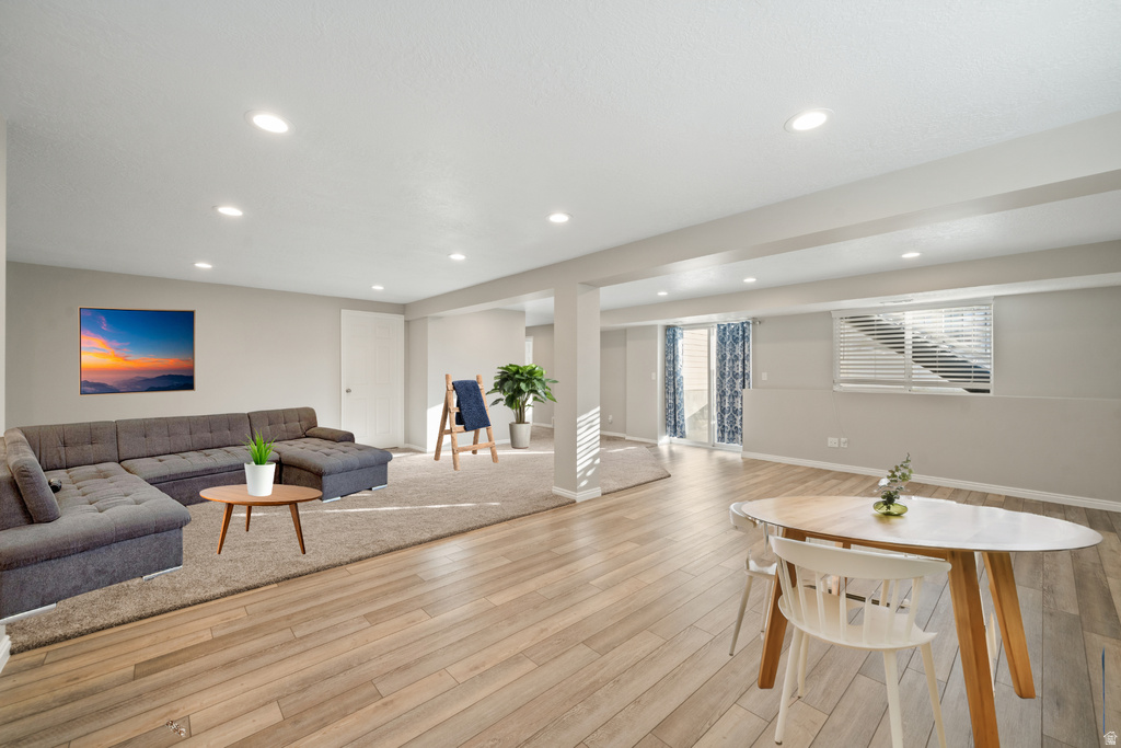 851 S 3525 W Syracuse, UT 84075