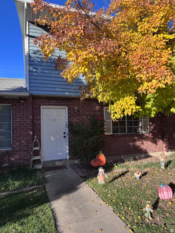 933 S Freedom #8 Blvd