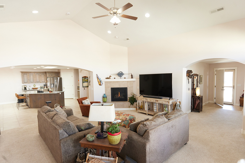 2983 S 1765 W Syracuse, UT 84075