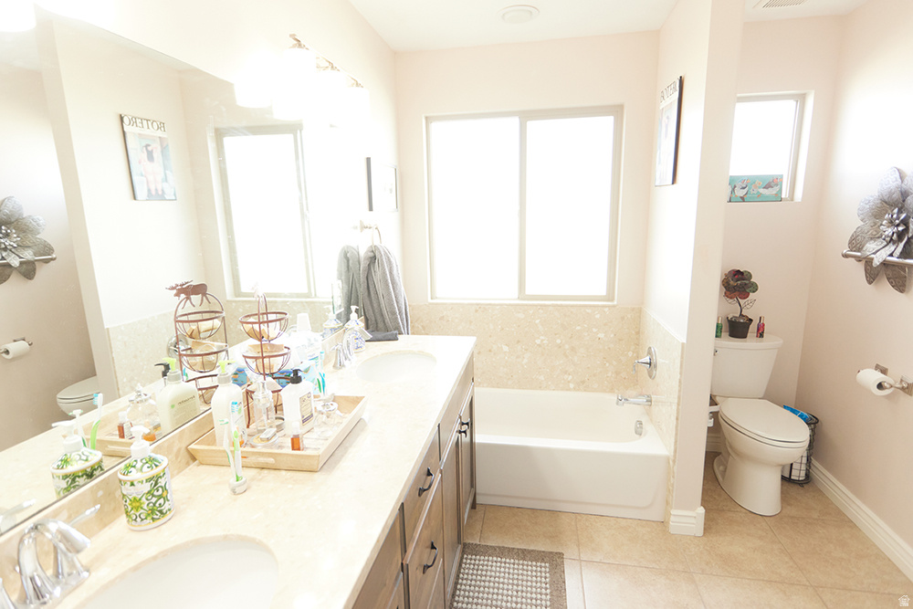 2983 S 1765 W Syracuse, UT 84075