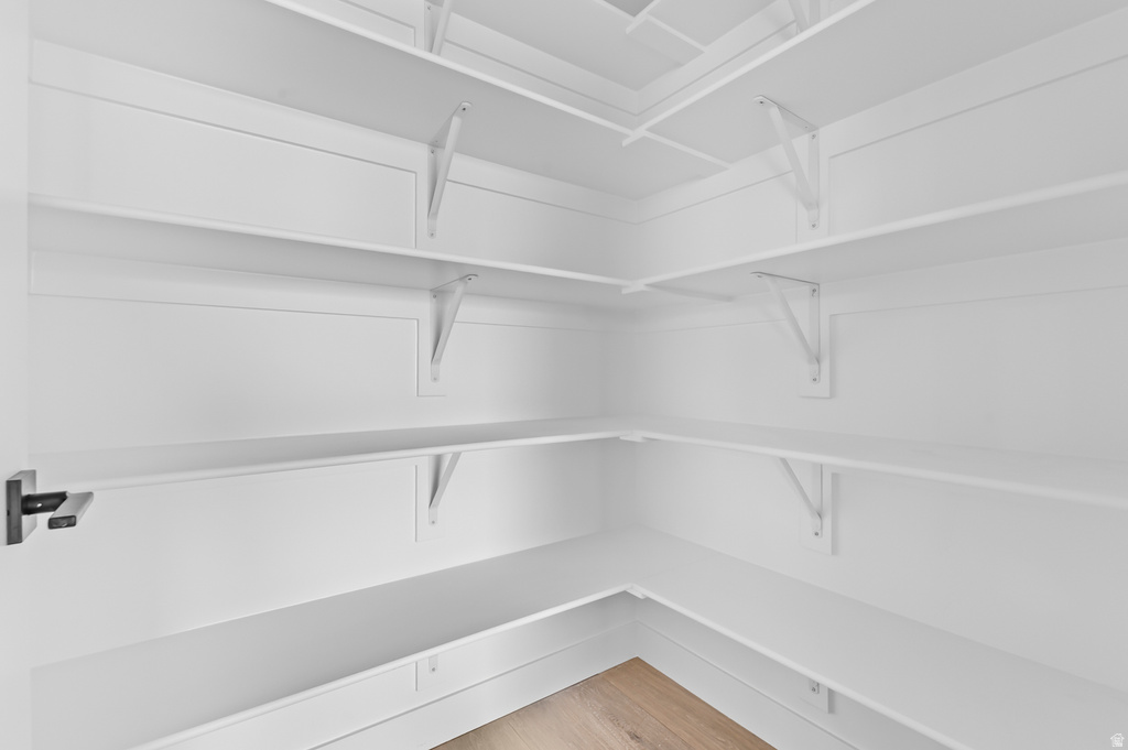 4183 W 1575 ST #205 Ogden, UT 84404