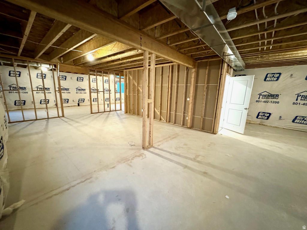 4183 W 1575 ST #205 Ogden, UT 84404